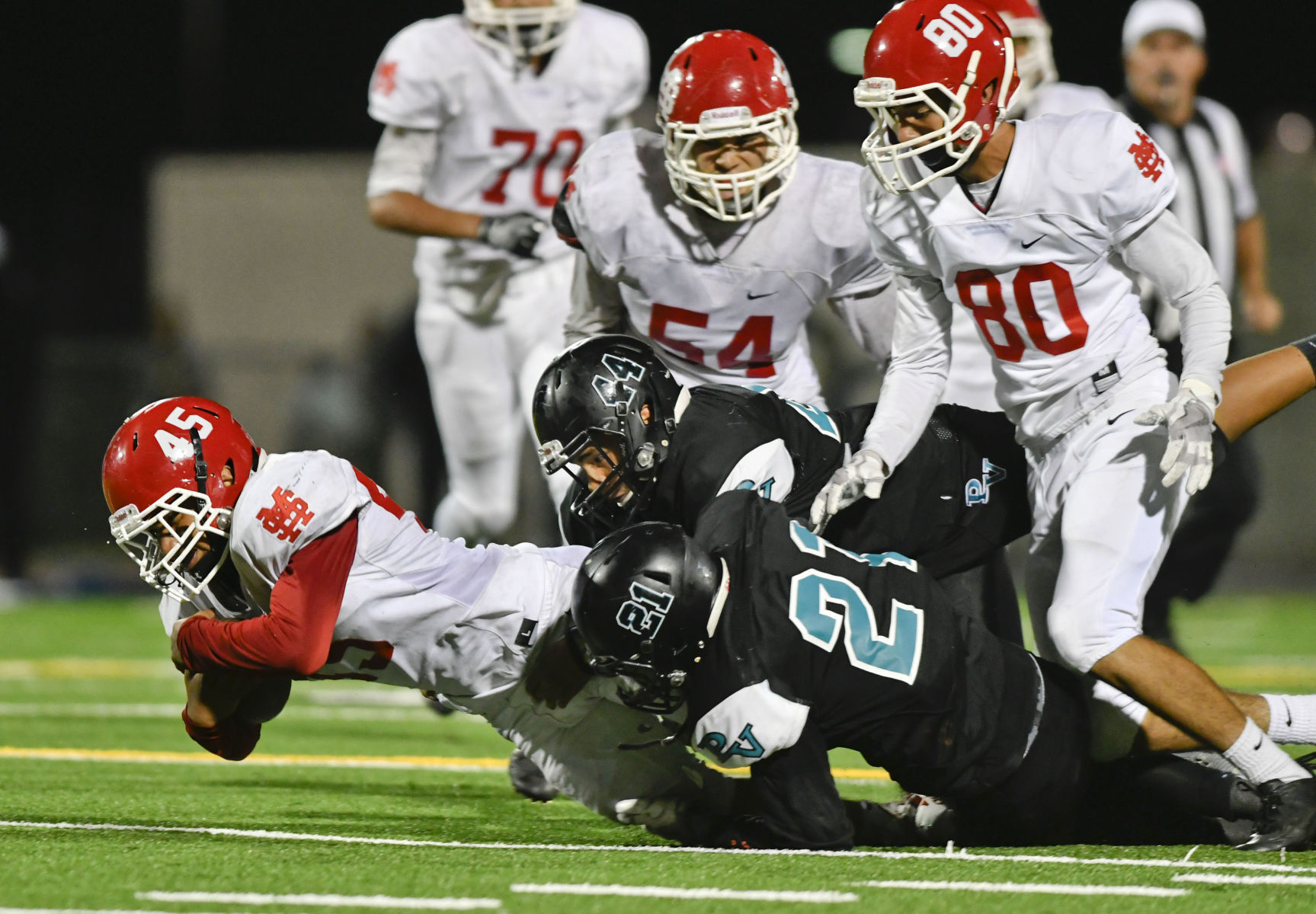092217 SM PV football 14.jpg